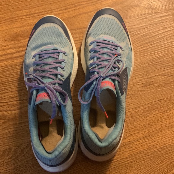 skechers trail shoes